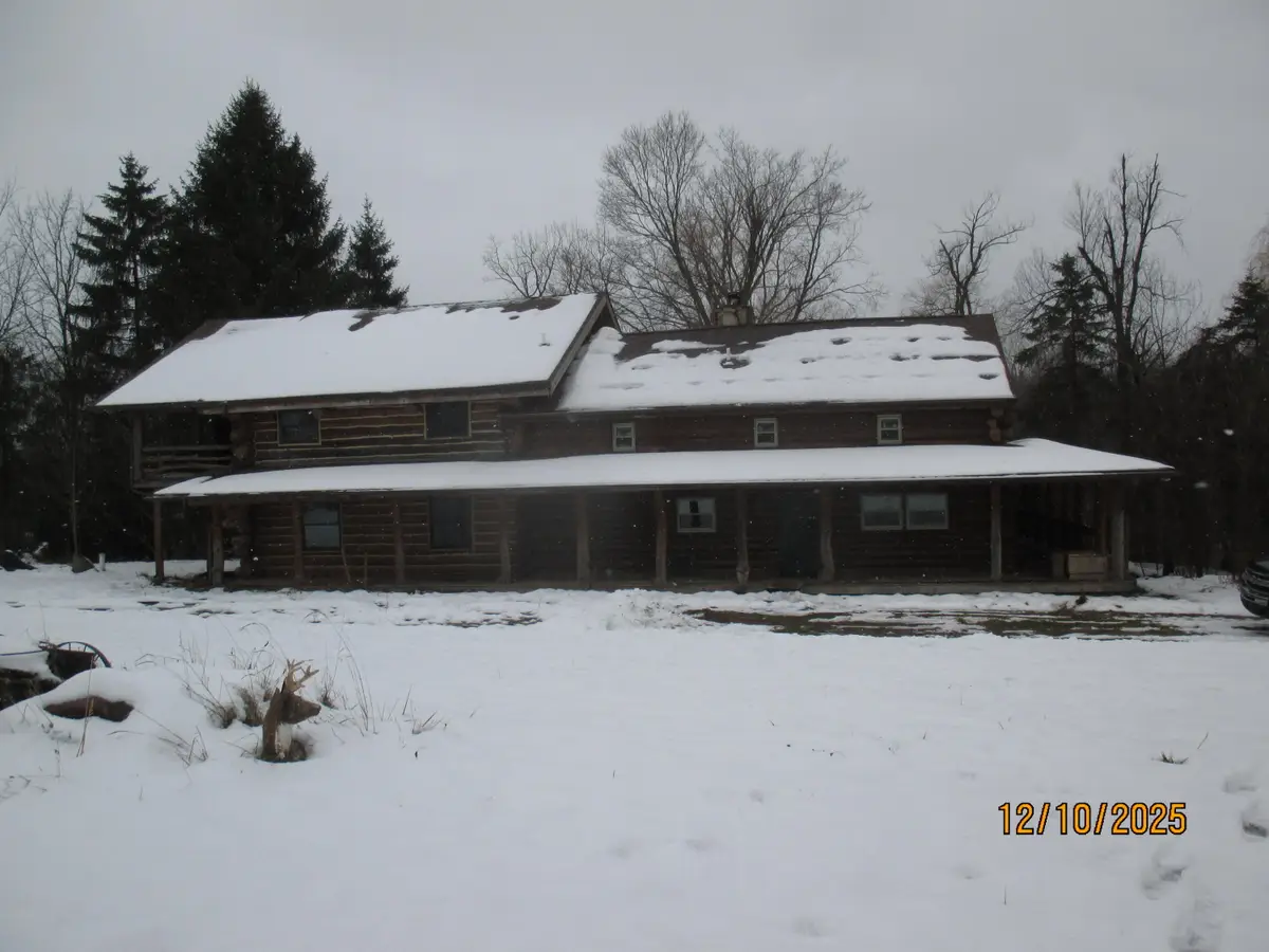 9500 Gilbert Road, Pittsford, MI 49271 - Image #1
