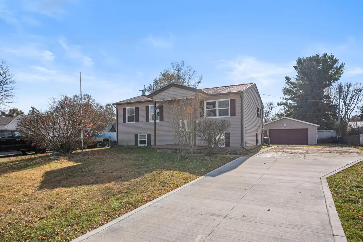 5641 Larch Drive, Jackson, MI 49201 - Image #1