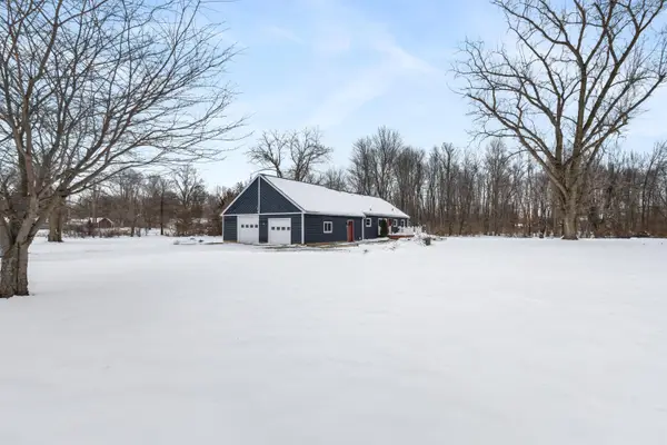 557 W James Street, Lawrence, MI 49064