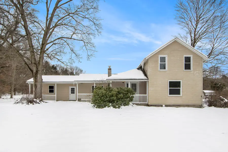 32435 Co Rd 669, Lawton, MI 49065 - Image #2