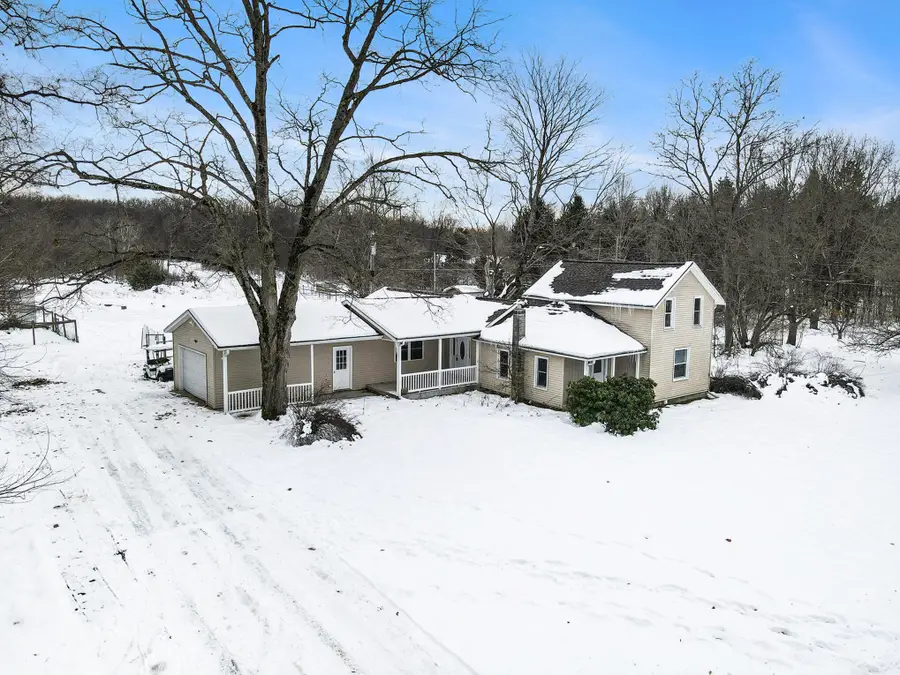 32435 Co Rd 669, Lawton, MI 49065 - Image #3