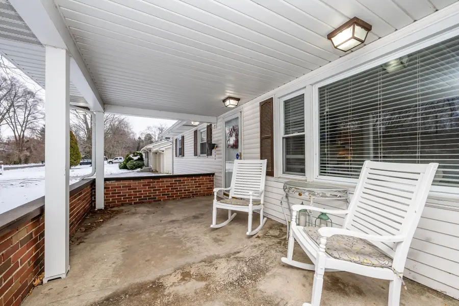 966 Wedgewood Road, Saint Joseph, MI 49085 - Image #3