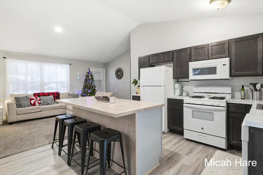 1437 Carlton Street, Muskegon, MI 49442 - Image #3