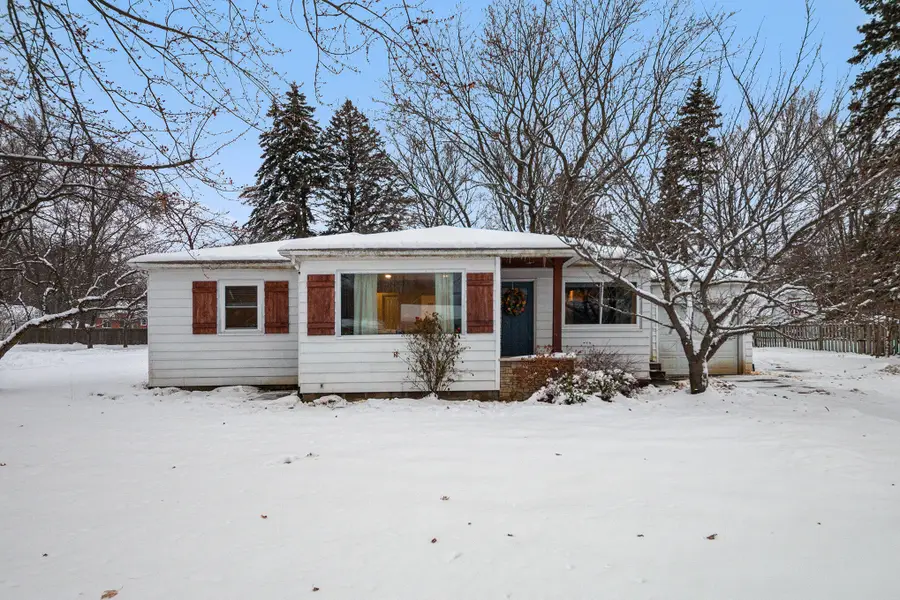 3815 Auburn Avenue Ne, Grand Rapids, MI 49512 - Image #2