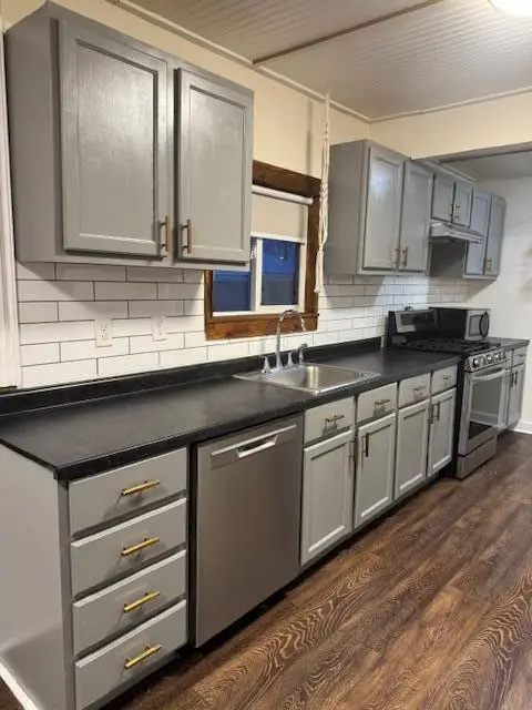 3819 Loraine Avenue Sw, Wyoming, MI 49548 - Image #2