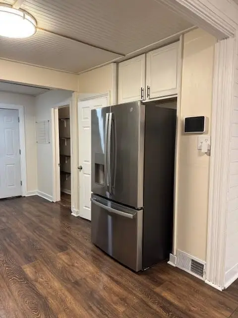 3819 Loraine Avenue Sw, Wyoming, MI 49548 - Image #3