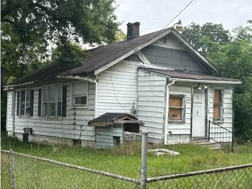 3188 E Hemphill Road, Burton, MI 48529