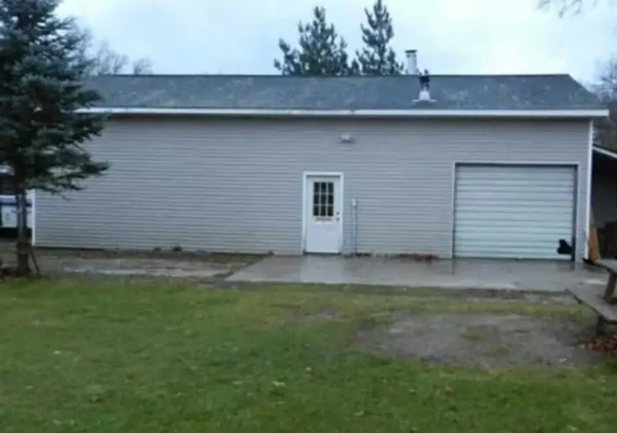 4248 Stutzman Street, Brethren, MI 49619 - Image #3