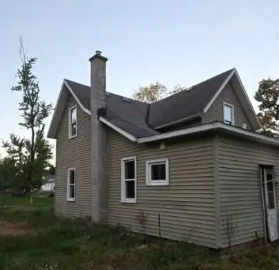 216 W Pine Street, Bloomingdale, MI 49026