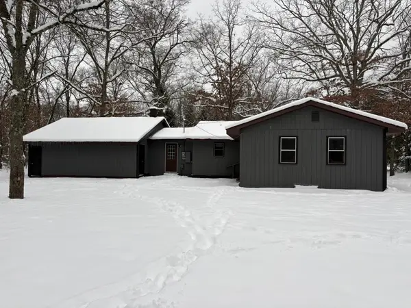 9680 S Thornapple Avenue, Grant, MI 49327