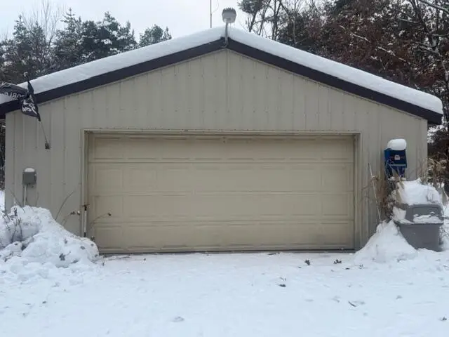 5237 S Chestnut Avenue, Newaygo, MI 49337 - Image #3