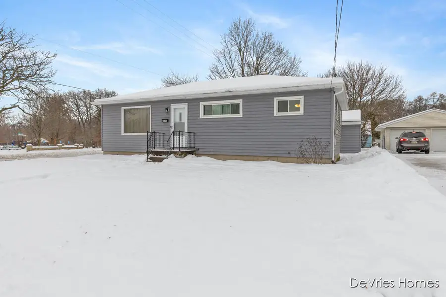 4191 Oriole Avenue Sw, Wyoming, MI 49509 - Image #2