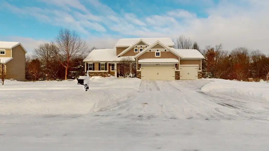 5517 Stanton Woods Drive, Hudsonville, MI 49426 - Image #3