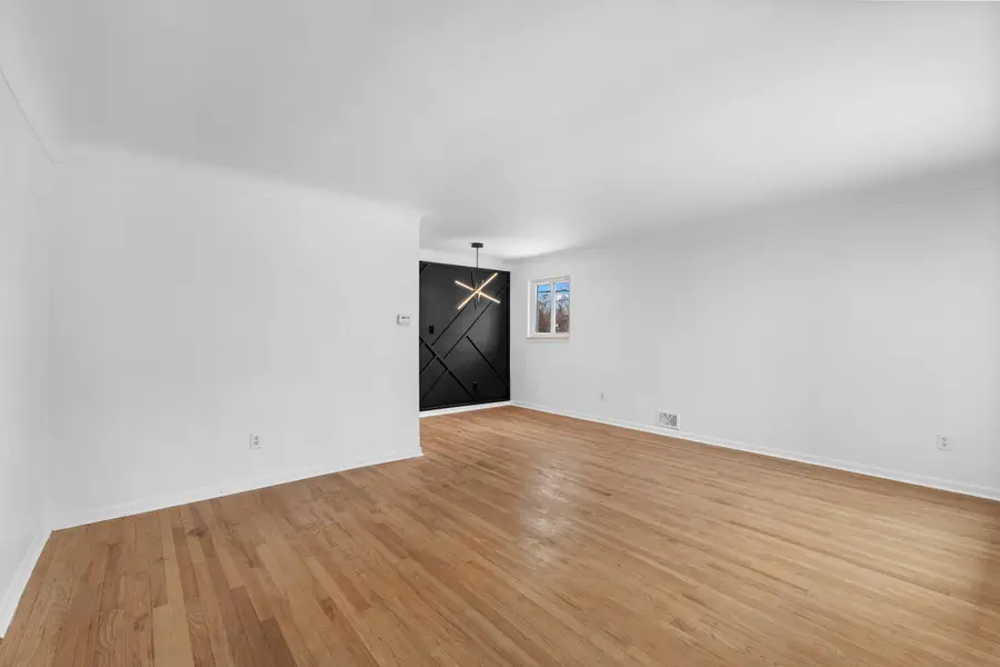 21310 Gardner Street, Oak Park, MI 48237 - Image #2