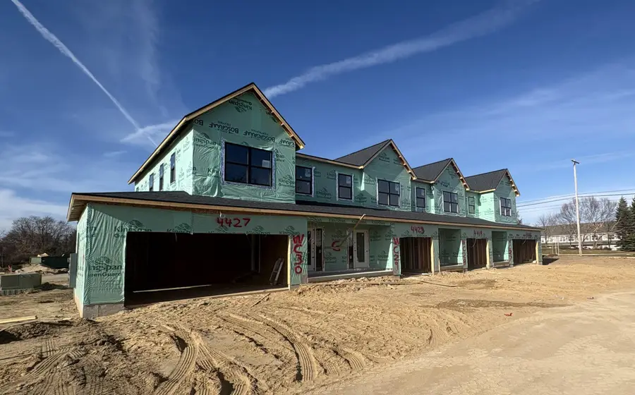 4415 Trillium Court Se, Kentwood, MI 49512 - Image #2