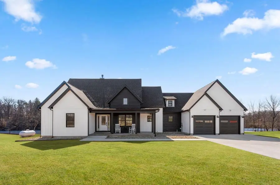 14275 Deer Path, Buchanan, MI 49107 - Image #3