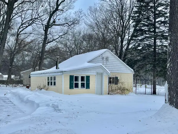 14894 Groesbeck Street, Grand Haven, MI 49417