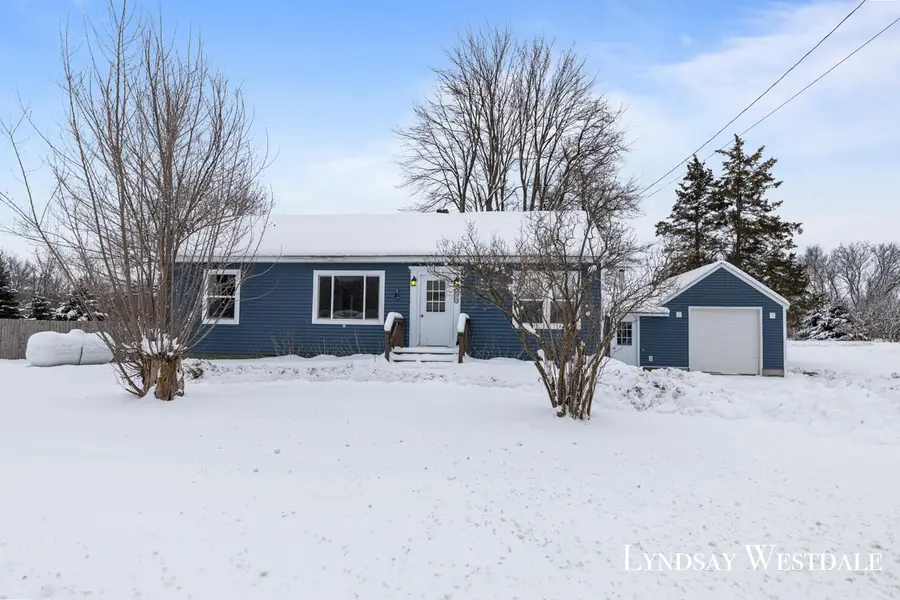 2059 W County Farm Road, Sheridan, MI 48884 - Image #2