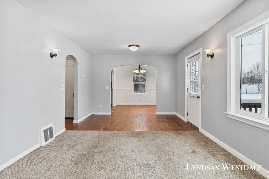 2059 W County Farm Road, Sheridan, MI 48884 - Image #3