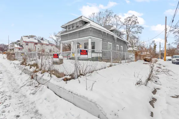 909 Baker Street, Lansing, MI 48910