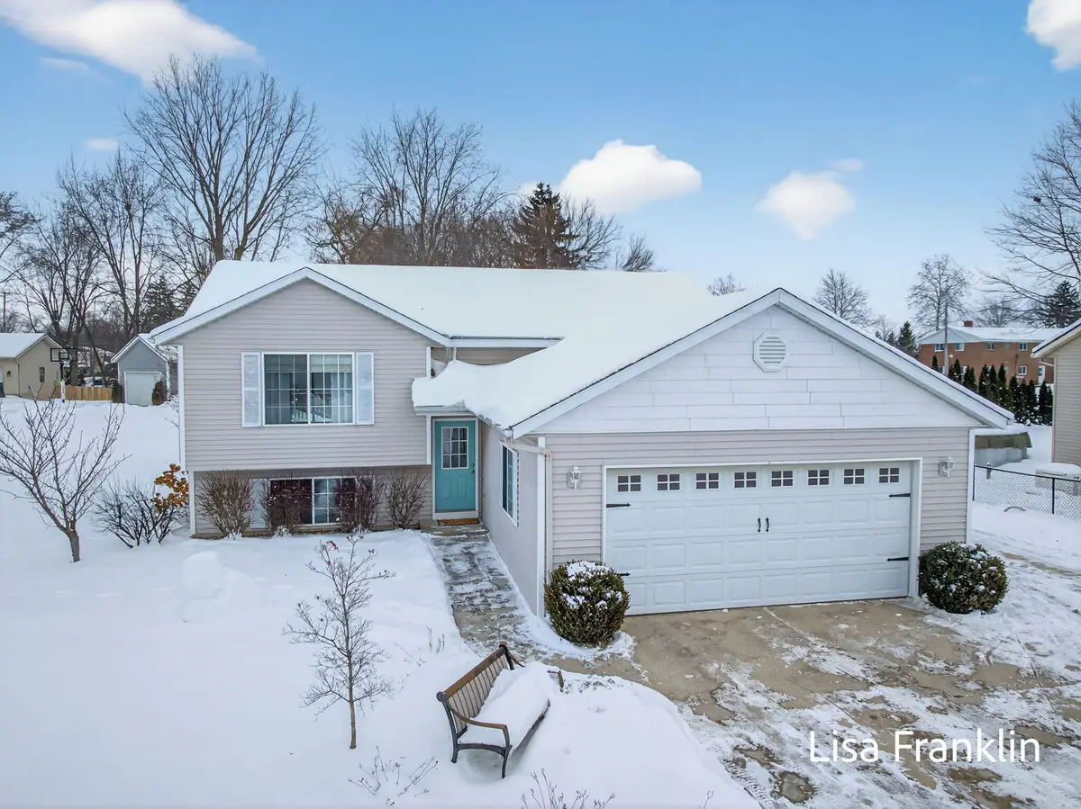 5541 Eric Street, Allendale, MI 49401 - Image #1