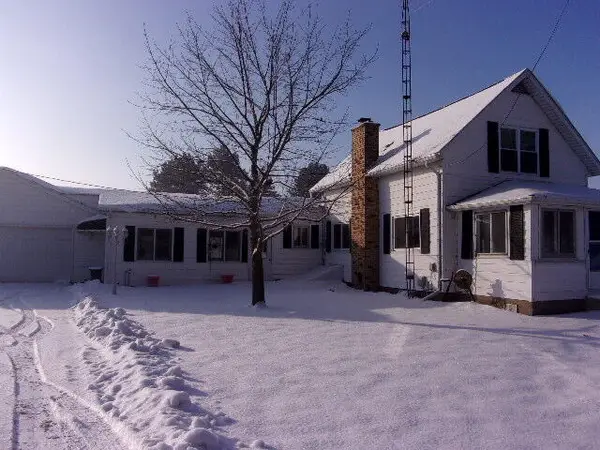 16305 Manitou Beach Road, Manitou Beach, MI 49253