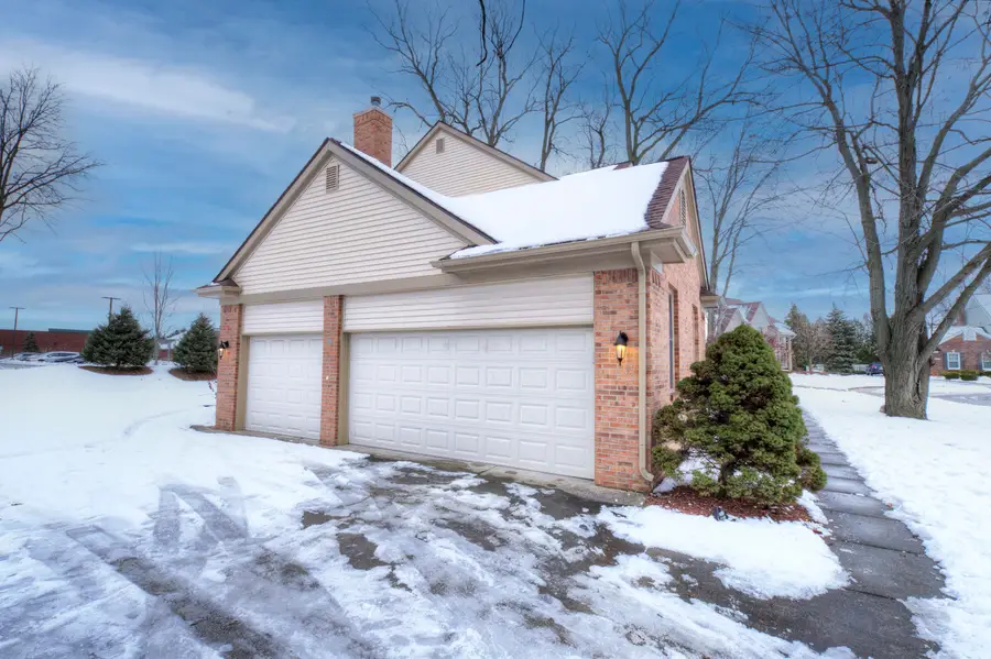 45246 Gerald Court, Canton, MI 48188 - Image #3