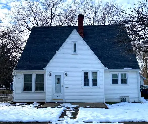 703 Wilson Avenue, Sturgis, MI 49091