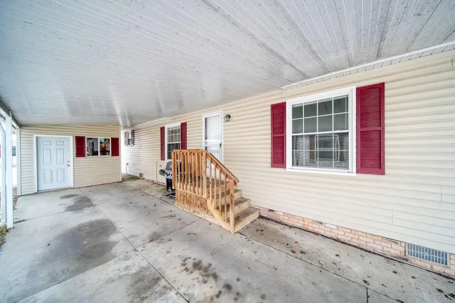 521 Rio Grande Drive, Adrian, MI 49221 - Image #2