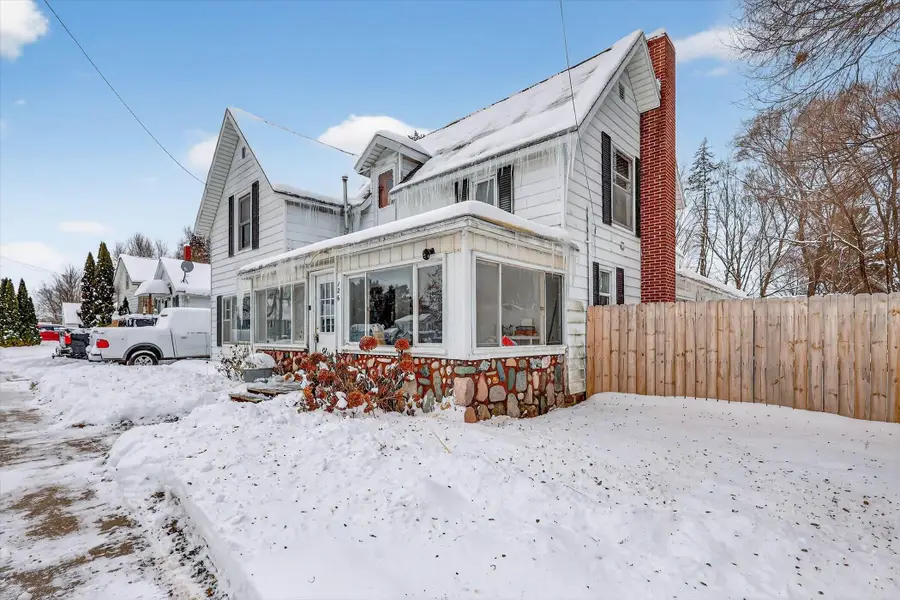 126 N Clark Street, Six Lakes, MI 48886 - Image #2