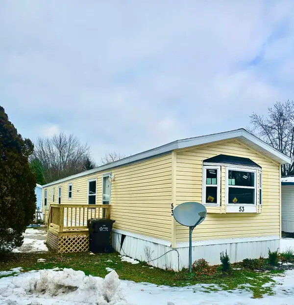 1565 N M-63 #53, Benton Harbor, MI 49022