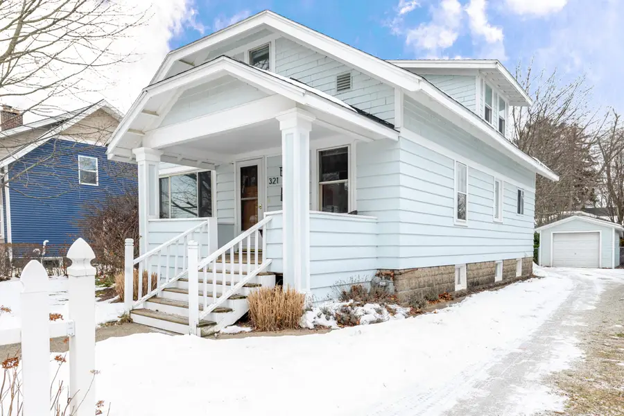 321 Clinton Street, South Haven, MI 49090 - Image #2