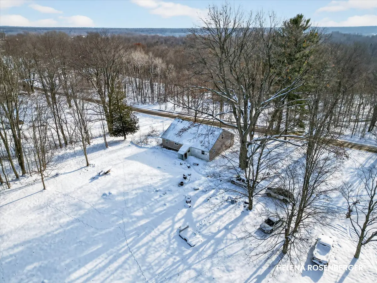 8033 W 116th Street, Grant, MI 49327 - Image #1