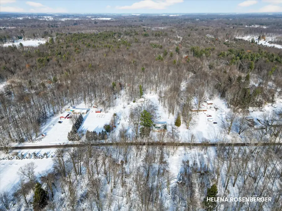 8033 W 116th Street, Grant, MI 49327 - Image #3