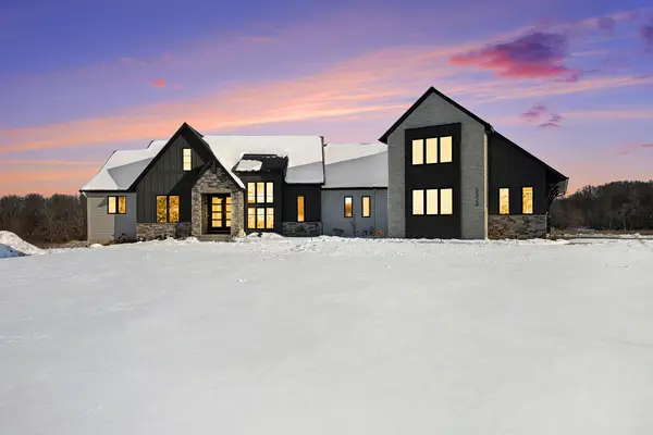 3324 Hideaway Drive Se, Caledonia, MI 49316