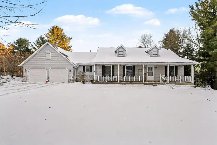 5560 Red Arrow Highway, Coloma, MI 49038 - Image #2