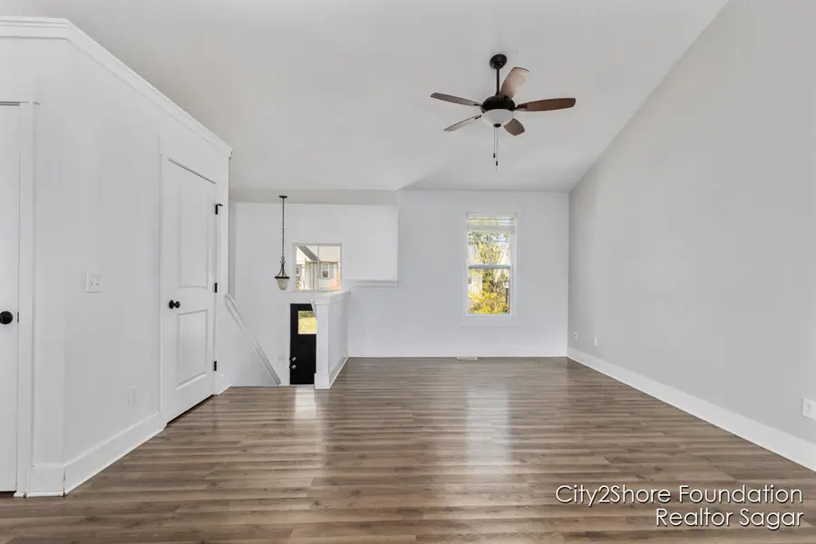 5070 Wild Senna Avenue Se, Kentwood, MI 49512 - Image #3