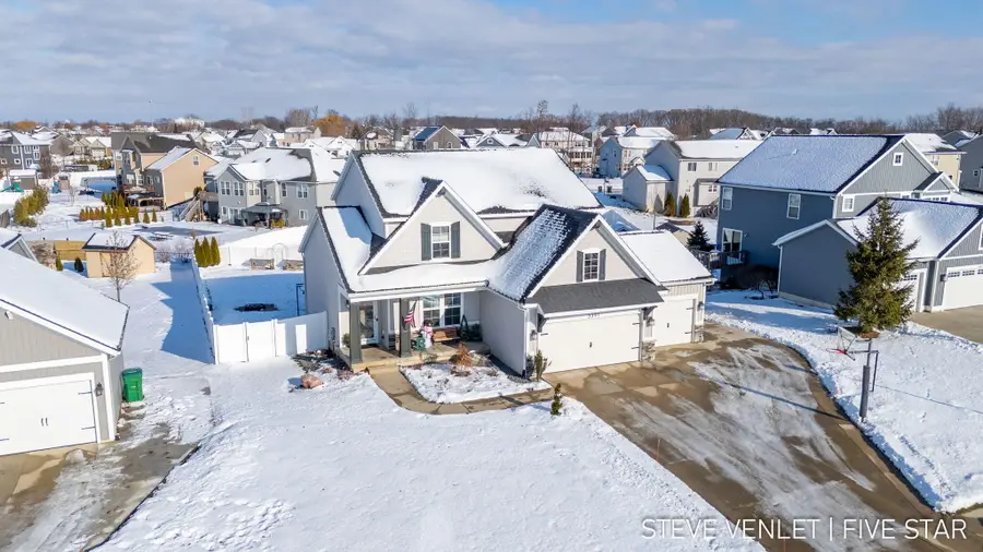 3391 Sagecrest Drive, Hudsonville, MI 49426 - Image #2