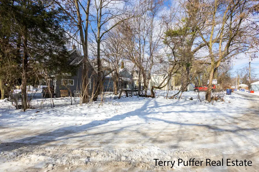 751 Park Street Sw, Grand Rapids, MI 49504 - Image #2