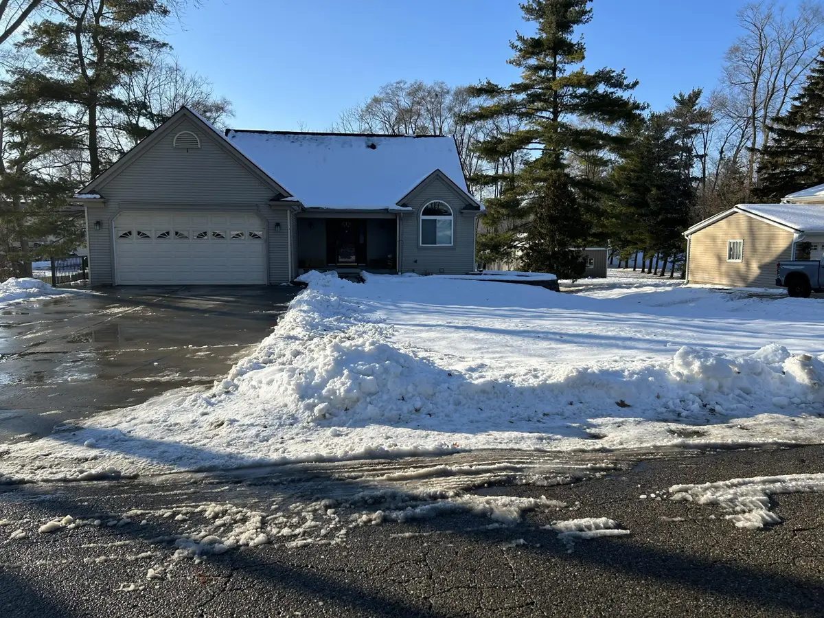 4125 Rural Street, Waterford, MI 48329 - Image #1