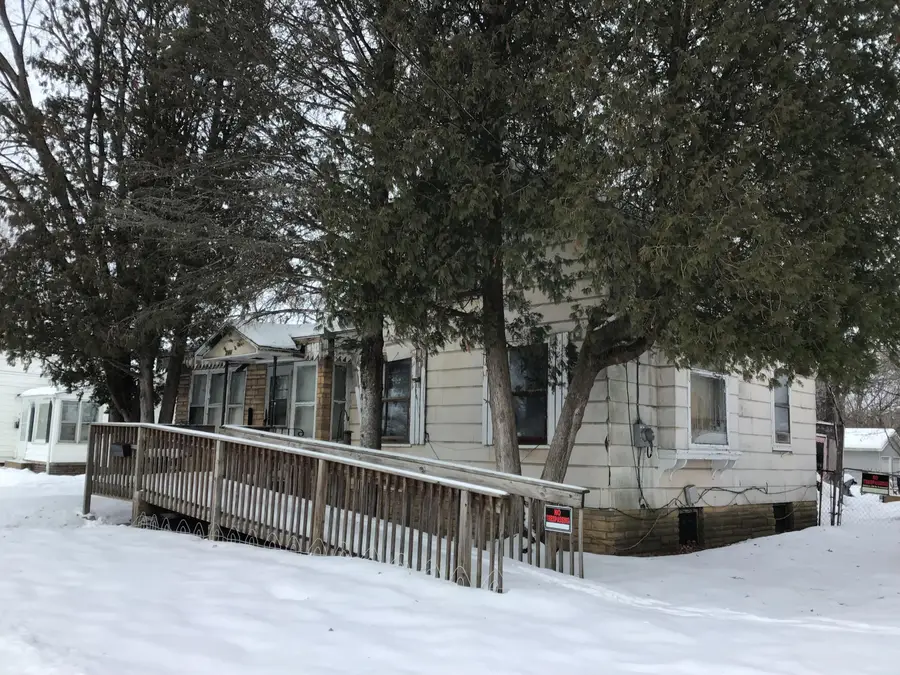 246 W Allegan, Otsego, MI 49078 - Image #2