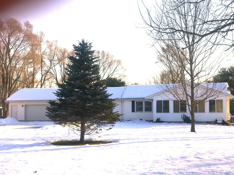 34535 N Brookwood Drive, Gobles, MI 49055 - Image #2