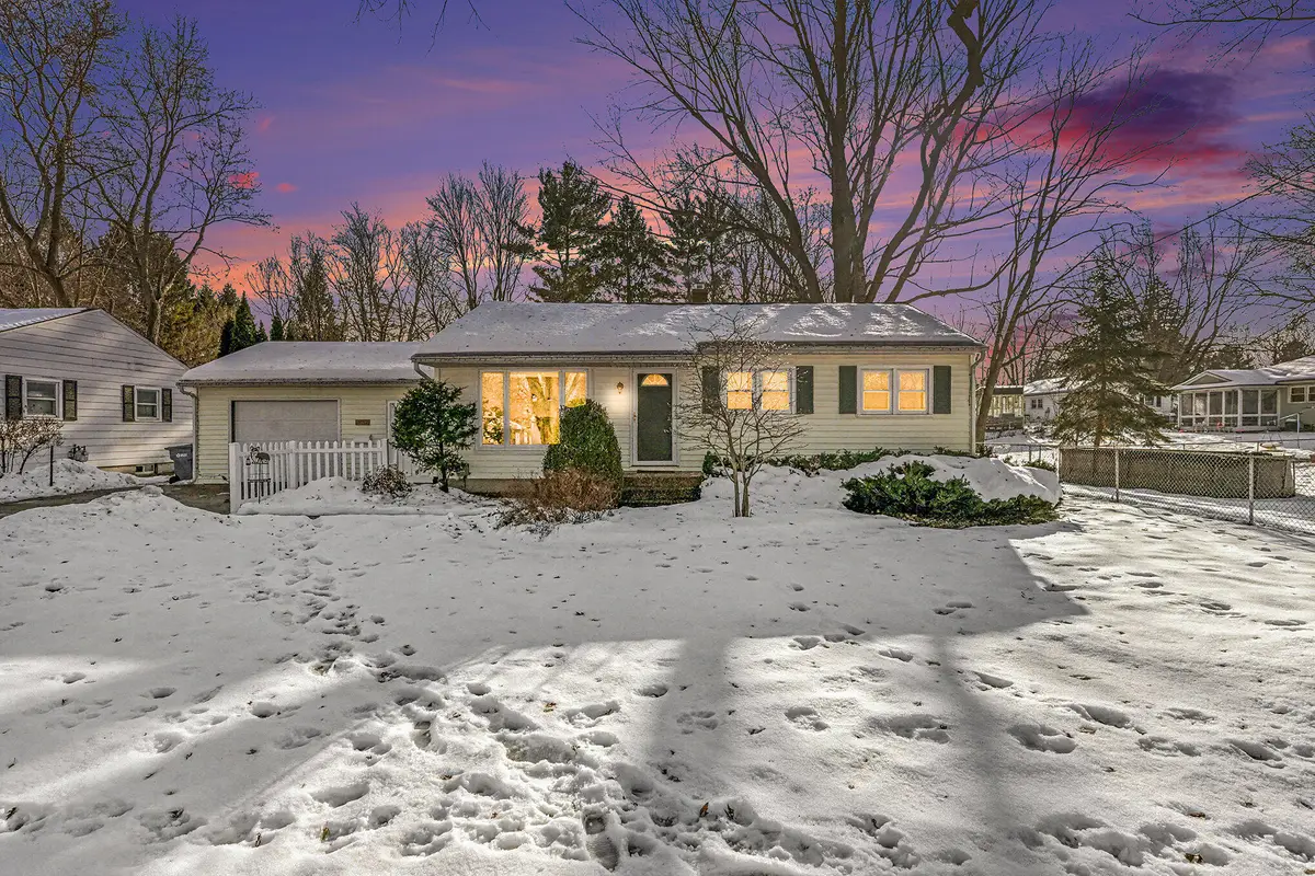 3709 Alamo Avenue, Kalamazoo, MI 49006 - Image #1