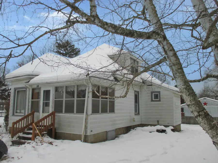 110 Vine Street, Gobles, MI 49055 - Image #2
