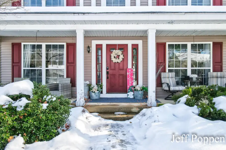 5382 Pinnacle Drive Sw, Wyoming, MI 49519 - Image #3