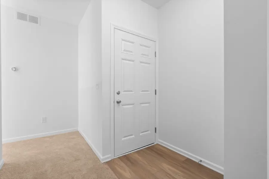 8117 Autumn Woods Trail, Ypsilanti, MI 48198 - Image #3