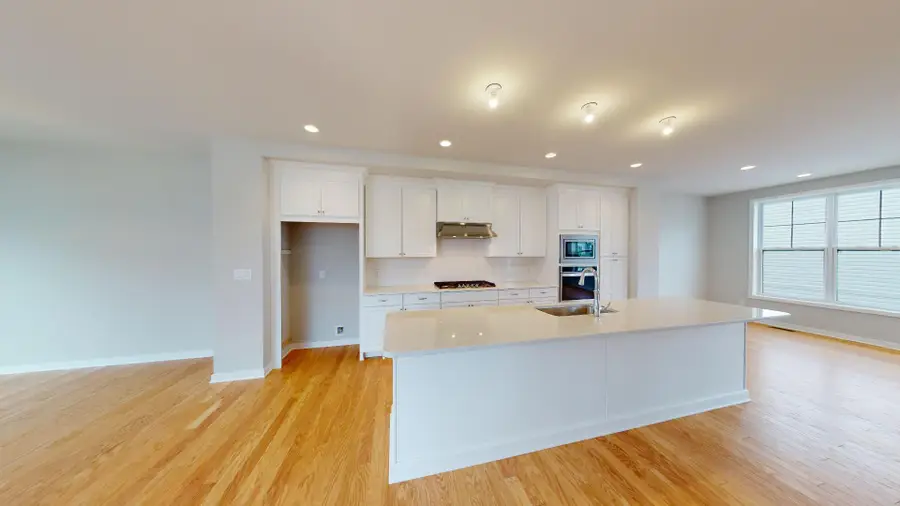 2877 Rayfield Avenue, Ann Arbor, MI 48105 - Image #2