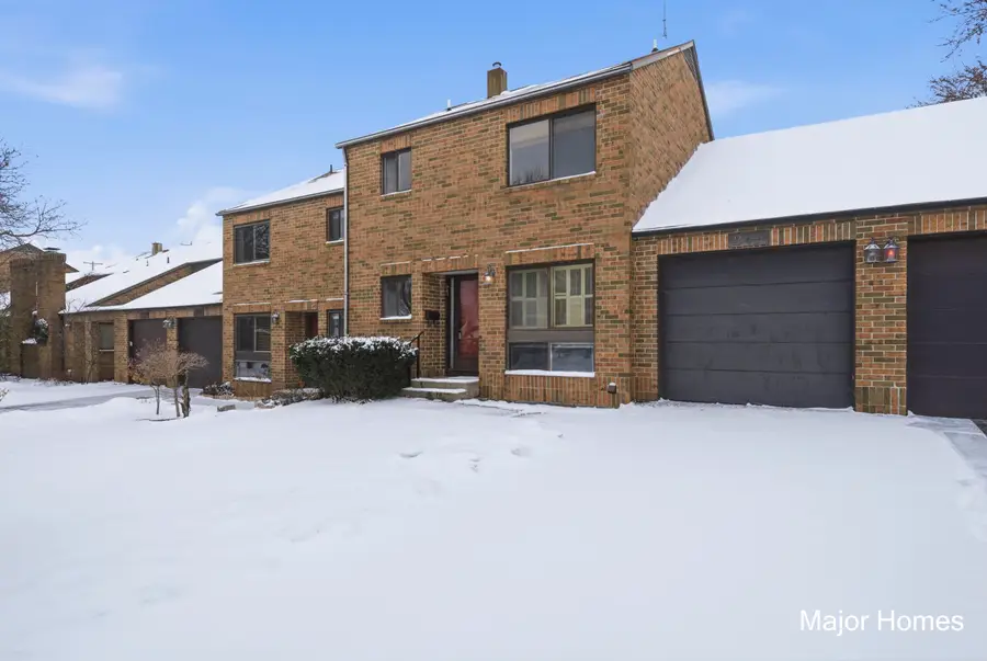 241 Heritage Commons Street Se, Grand Rapids, MI 49503 - Image #2