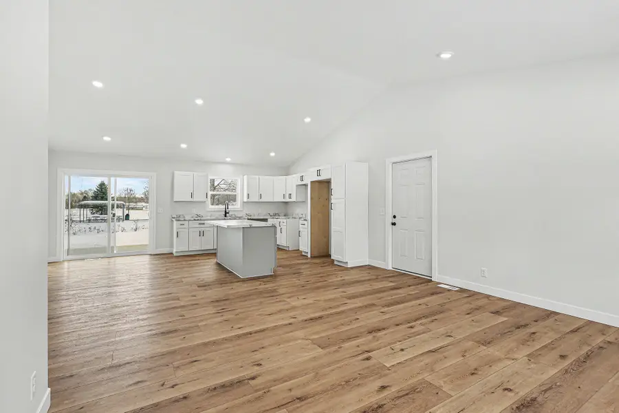 1366 S Wolf Lake Road, Muskegon, MI 49442 - Image #2