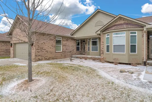 3806 Partagas Drive #48, Sterling Heights, MI 48310